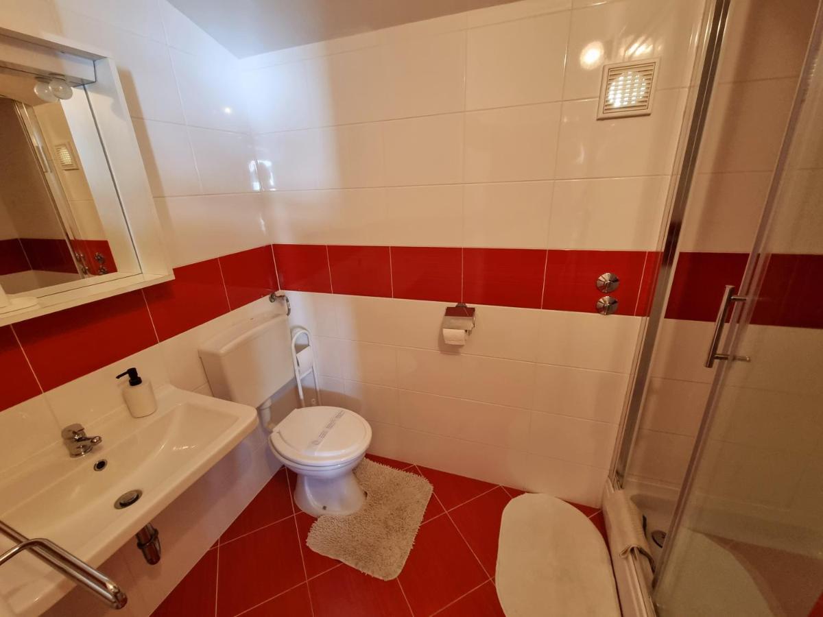 Ara-Talan Apartment Baska  Exterior photo